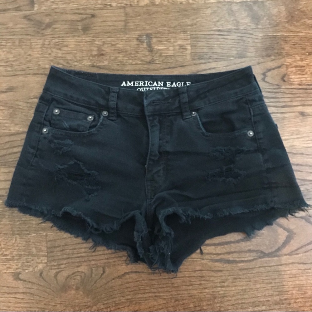 american eagle black jean shorts